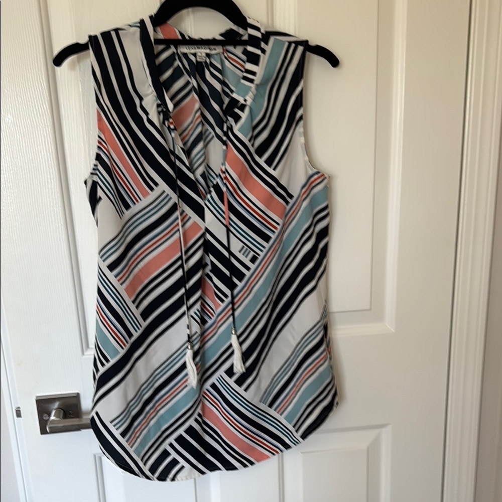 Lex & Madison Striped Sleeveless Top S